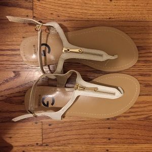New guess sandals white size 6