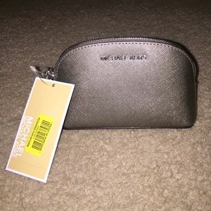 Michael Kors Amy small travel pouch