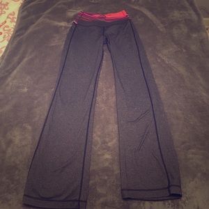 Lululemon yoga pants