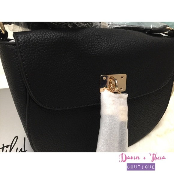 HP 4X Pebbled Vegan Leather Crossbody Bag - Picture 3 of 7