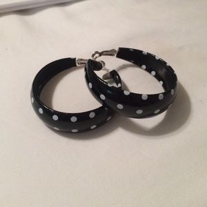 Black & white polka dot earrings