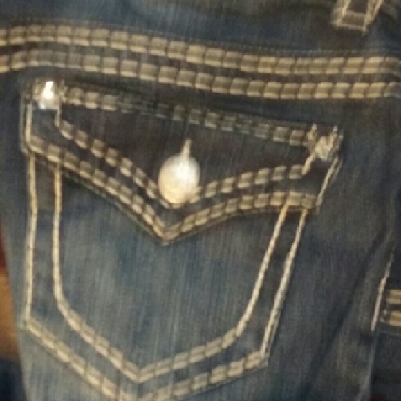 Dark wash jeans - Picture 2 of 2