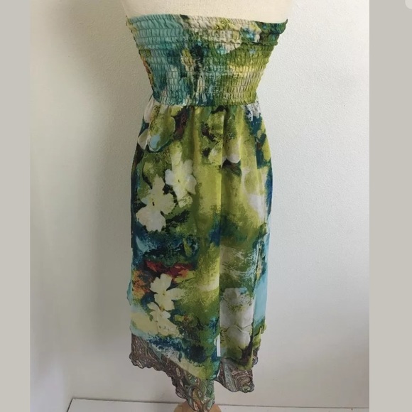 Sunny Leigh Dresses - Sunny Leigh strapless dress Sunny Leigh Dresses - Sunny Leigh strapless dress