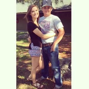 Meet your Posher, Abigail