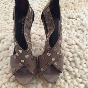 Rock Republic studded heels taupe size 7