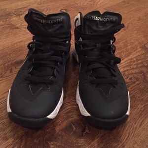 Women's nike basketball shoes!