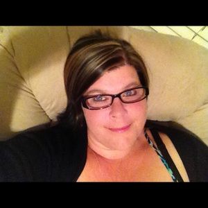 Meet your Posher, Laurissa