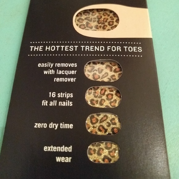 🙌Closet Closeout 🙌 Toe decals by OPI - Leopard - Picture 2 of 2