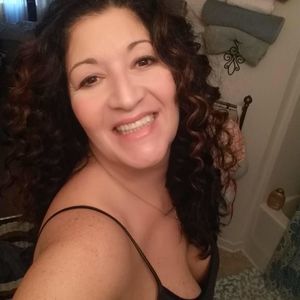 Meet your Posher, Hilda