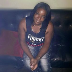 Meet your Posher, Shanika