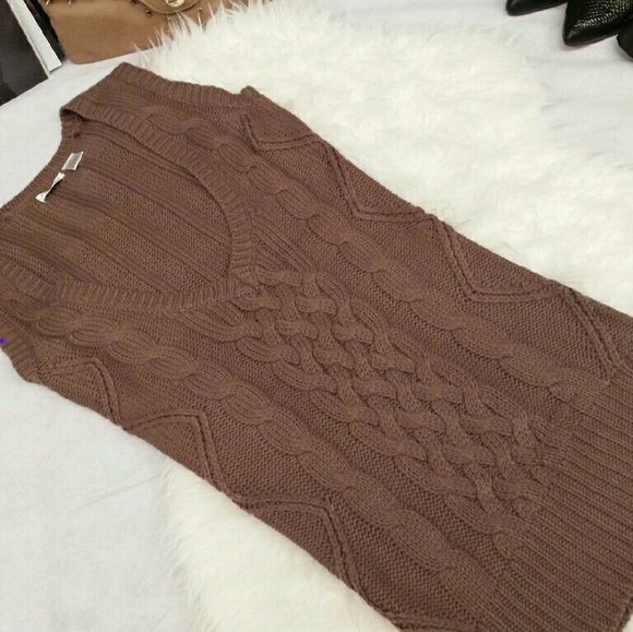 Long Cable Knit Sweater - Picture 2 of 2