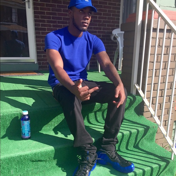 Meet your Posher, Sol - Picture 1 of 1