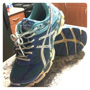 Asics gel cumulus 8.5