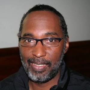 Meet your Posher, Larry