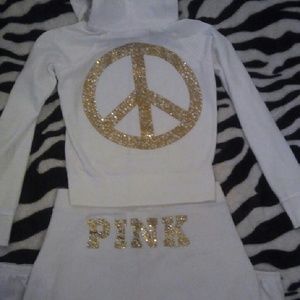 Pink Bling Outfit, WILL TRADE FOR ITEMS I WANT!!!!