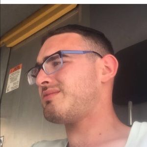 Meet your Posher, Tal