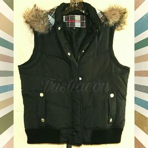 ✨SALE✨ Maurice's Quilted Puffer Hooded Vest Sz XL
