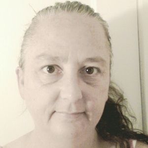 Meet your Posher, Tina