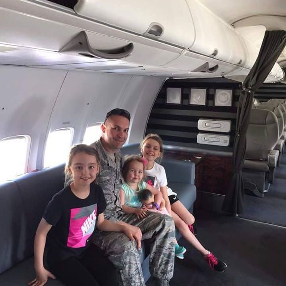 Meet your Posher, Maria - Picture 1 of 1