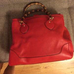 Gucci Diana red leather bag medium