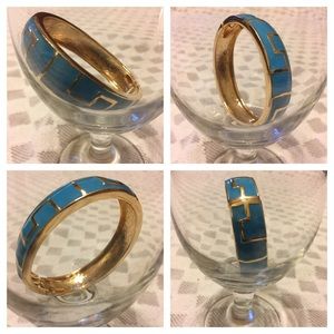Very  Cute Blue color Bangle