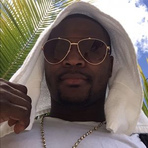 Meet your Posher, Tyrone