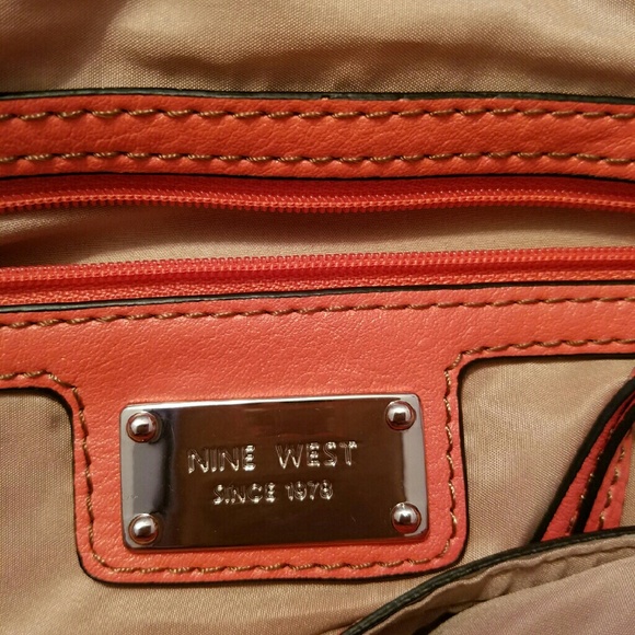 Bag - Picture 2 of 2