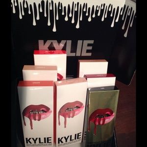 kylie jenner lip kits posie and ginger
