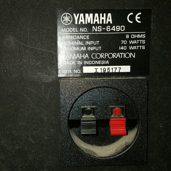 YAMAHA SPEAKERS    (model NS 6490 )   140 watt max - Picture 3 of 4