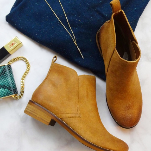 Lucky Brand Shoes - Caramel Suede Ankle Boots
