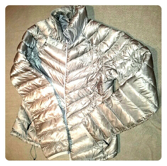 The North Face Jackets & Blazers - The North Face Quince Lightweight