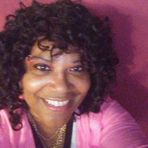 Meet your Posher, Lena