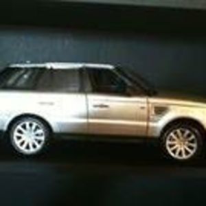 Meet your Posher, Victor