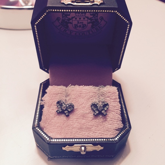 Juicy Couture Crystal Bow Stud Earrings