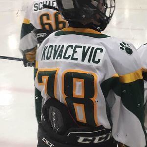 Meet your Posher, Desiree