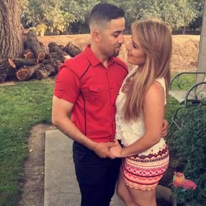 Meet your Posher, Moises