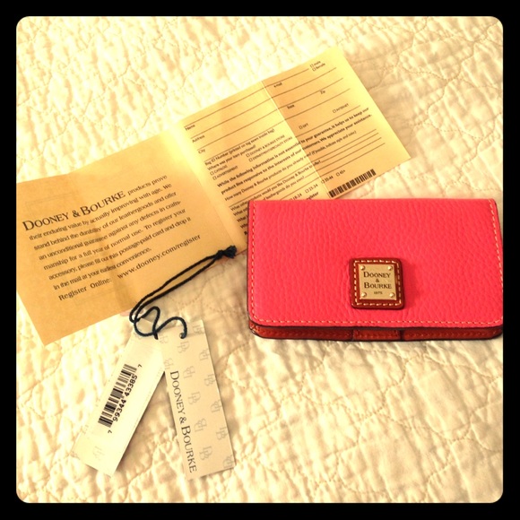 Dooney & Bourke iPhone 5 case