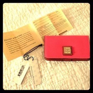 Dooney & Bourke iPhone 5 case