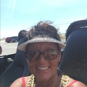 Meet your Posher, Marie