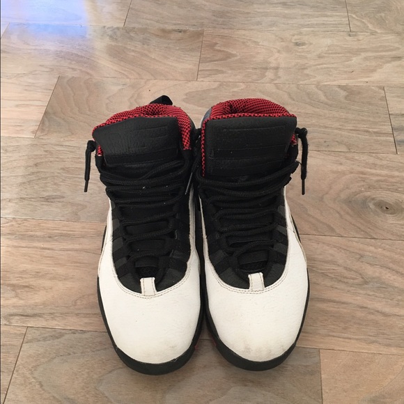 PRICE DROP!!! Jordan 10 double nickel (size 7.5)