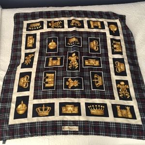 ‼️SALE‼️Silk Burberry scarf