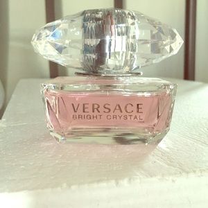 Versace "bright crystal" perfume