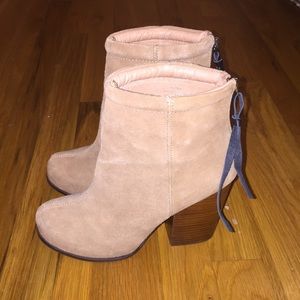 NWOB Jeffrey Campbell Rumble Booties Taupe 7