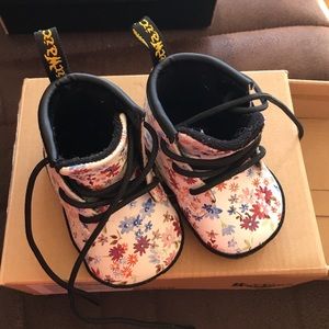 Dr Martens baby girl shoes