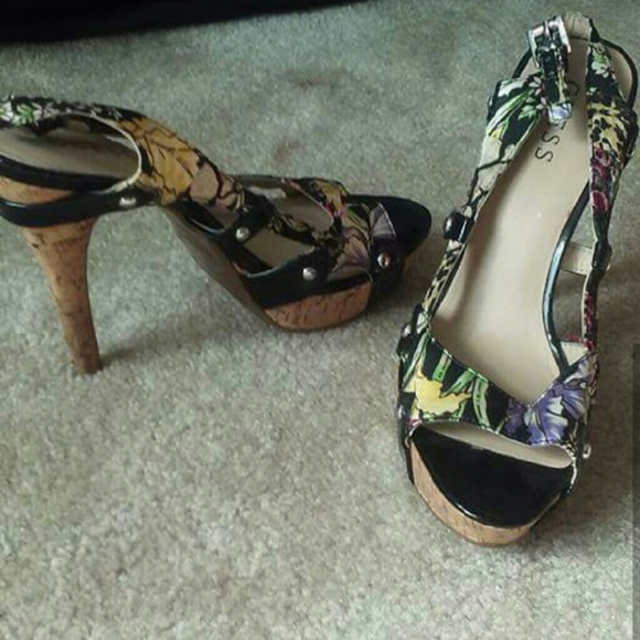 Heels by GUESS