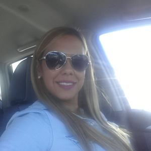 Meet your Posher, Analia