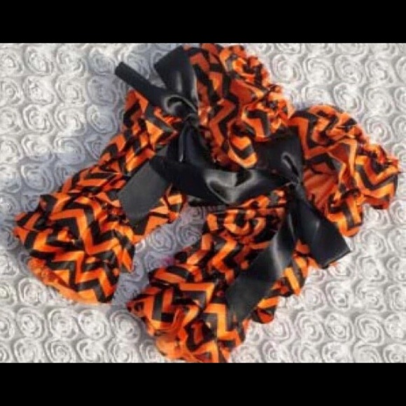 Baby's Black and Orange Halloween Leg Warmers