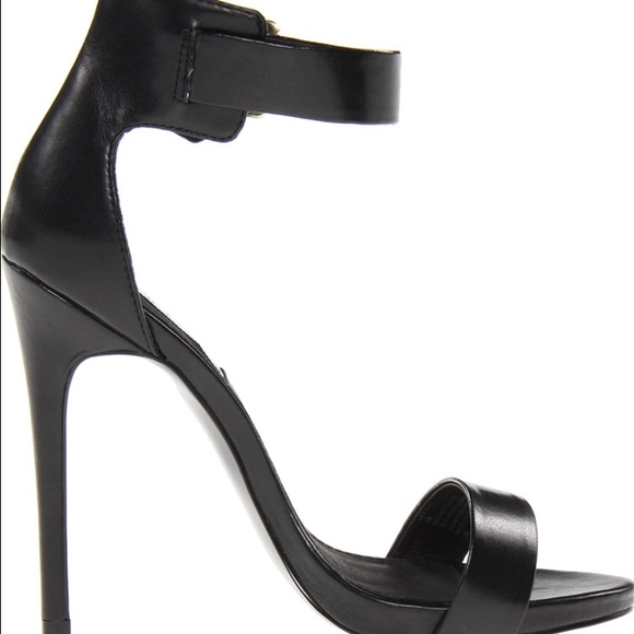 Steve Madden Mareleene Heels