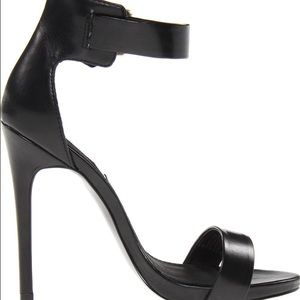 Steve Madden Mareleene Heels