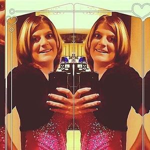 Meet your Posher, Louise